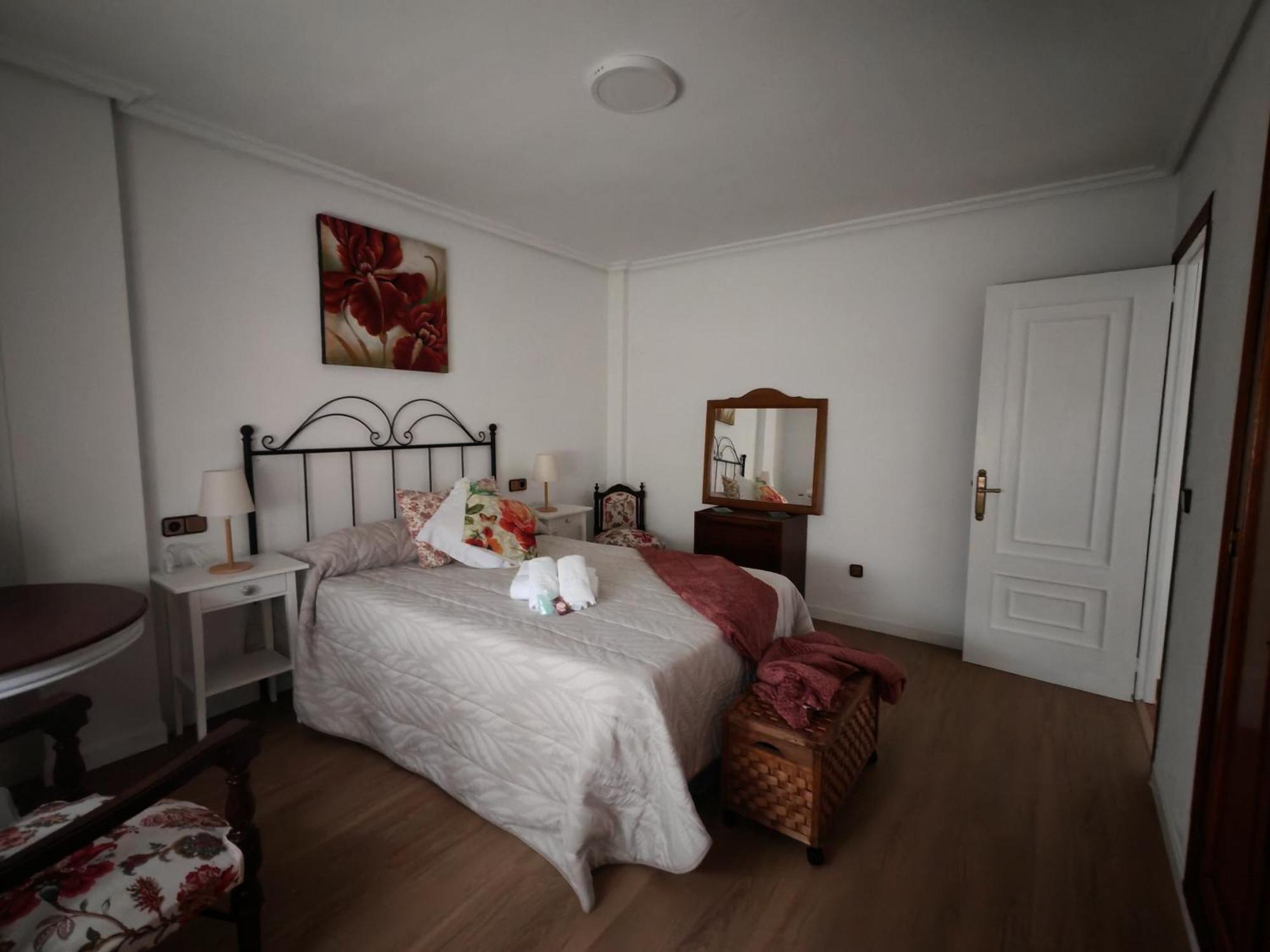 Hotel El Coterin Apartamentos Y Habitaciones アレナス・デ・カブラレス エクステリア 写真